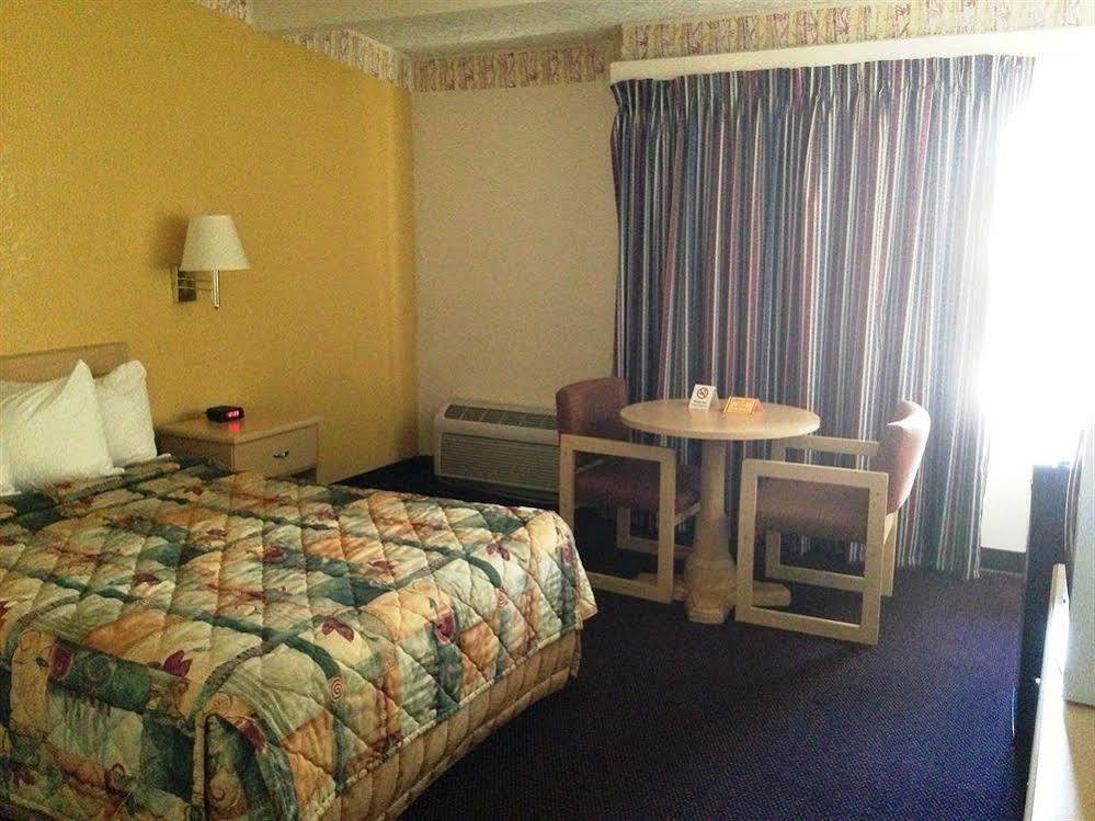 Americas Best Value Inn Sarasota Zewnętrze zdjęcie