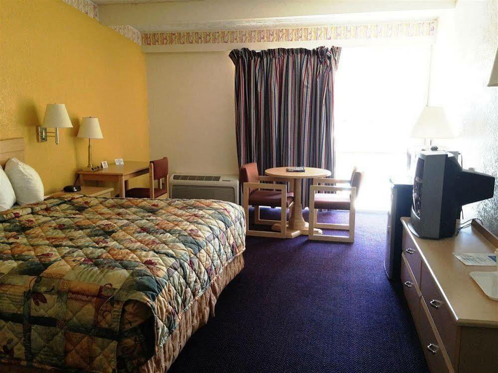Americas Best Value Inn Sarasota Zewnętrze zdjęcie